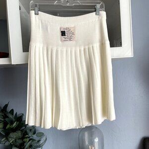 Vintage 80’s Fido Dido Knit Pleated Skirt Off-White
